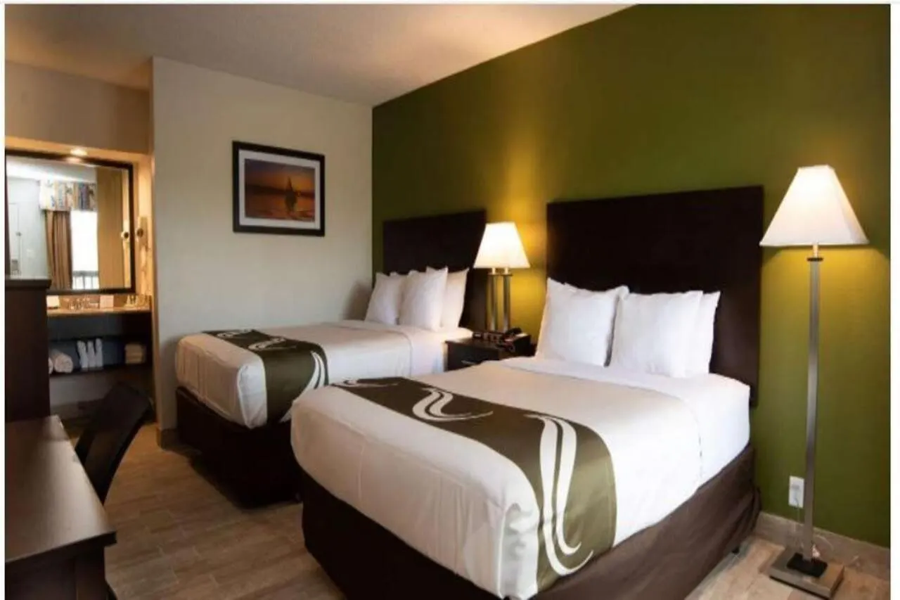 Surestay Hotel By Best Western St Pete Clearwater Airport