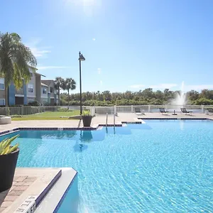 Apartment Viagem Stylish 1br With Balcony Pool Gym