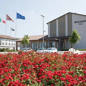 https://boiardo-hotel.emilia-romagnahotels.net